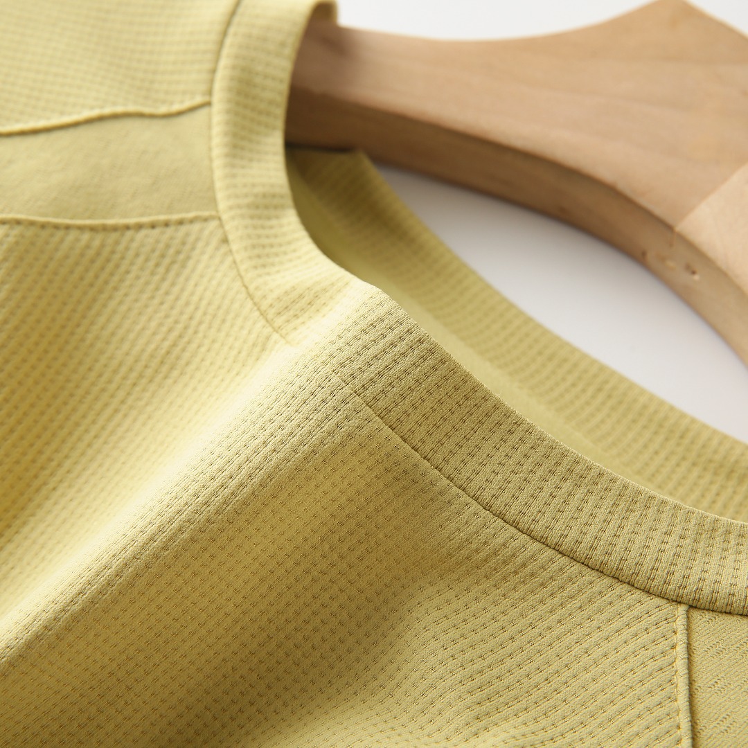 Unisexowa koszulka z długim rę – Summer Clothing Line recenzja i cena