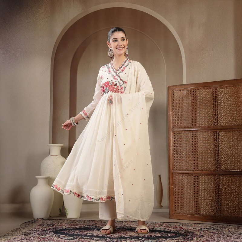 Biały bawełniany zestaw Anarka – Summer Clothing Pakistan recenzja i cena